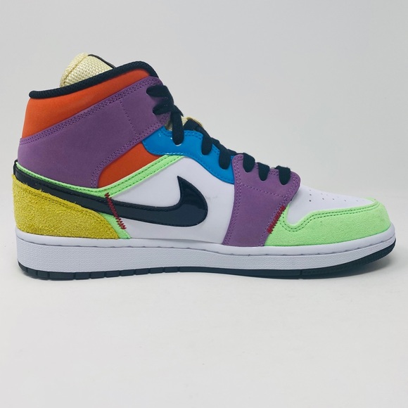 Jordan Women’s 1 Mid SE - Picture 8 of 8